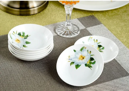 Wild Lily- 58 Pieces of Bone China Tableware Set - Image 5