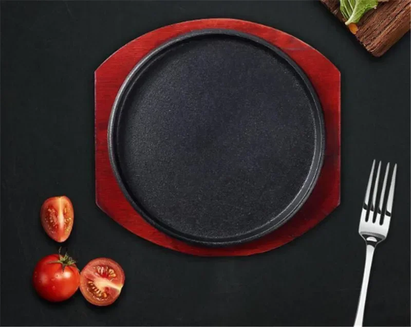 Cast Iron Roasting Steak Pan- Non Stick- Frying Pan With Wooden Holder - Image 4